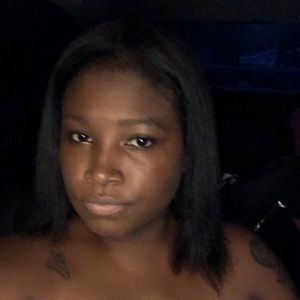 Meet your Posher, Whitney